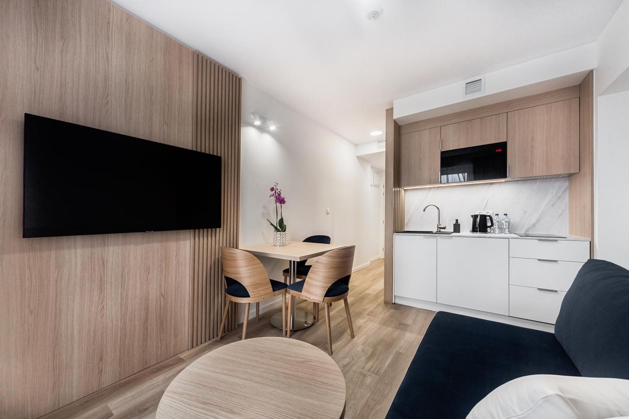 Aurum Aparthotel - Nowe Apartamenty Blisko Plazy - Neue Appartements In Strandnaehe Świnoujście Exterior foto